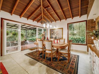Casa de 4 alcobas en venta en Alto Del Escobero, Envigado, 407 m² · foto 6 de 20