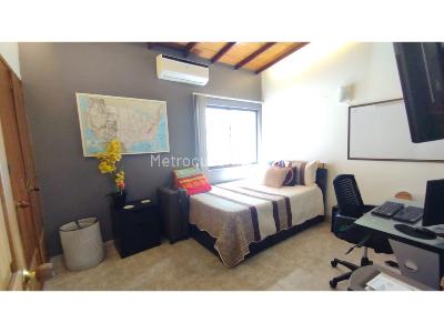 Casa de 4 alcobas en venta en Belen Malibu, Medellín, 250 m² · foto 11 de 19