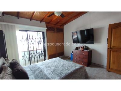 Casa de 4 alcobas en venta en Belen Malibu, Medellín, 250 m² · foto 18 de 19