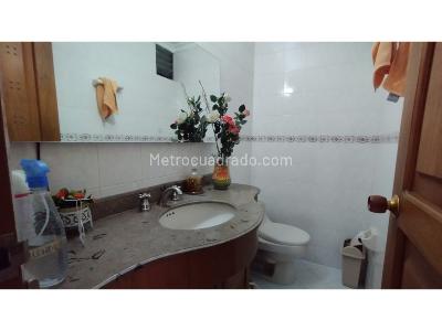 Casa de 4 alcobas en venta en Belen Malibu, Medellín, 250 m² · foto 7 de 19