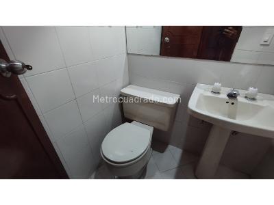 Apartamento de 3 alcobas en venta en Loma De Los Gonzalez, Medellín, 127 m² · foto 4 de 19
