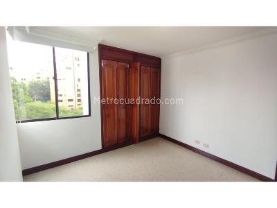 Apartamento de 3 alcobas en venta en Loma De Los Gonzalez, Medellín, 127 m² · foto 13 de 19