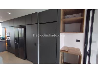 Apartamento de 4 alcobas en venta en Loma Del Tesoro, Medellín, 370 m² · foto 10 de 20