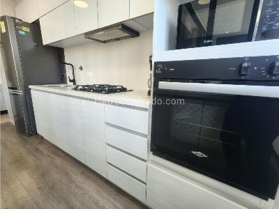 Apartamento de 2 alcobas en venta en Lalinde, Medellín, 85 m² · foto 10 de 20