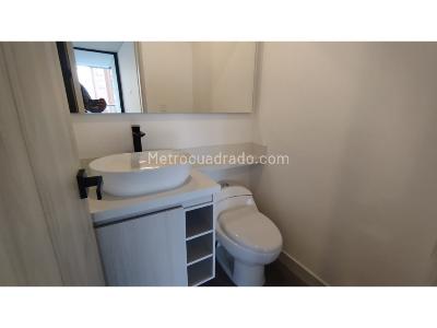 Apartamento en venta en Loma De Los Gonzalez, Medellín · foto 8 de 20
