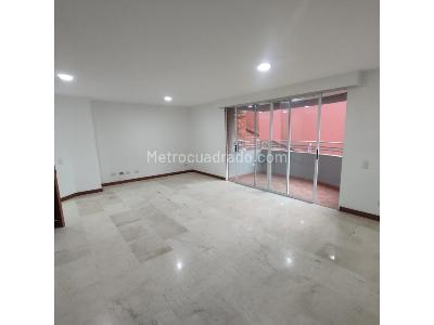 Apartamento en venta en Laureles, Medellín · foto 3 de 20
