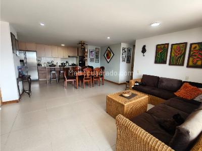 Apartamento de 3 alcobas en venta en Loma El Escobero, Envigado, 114 m² · foto 10 de 20