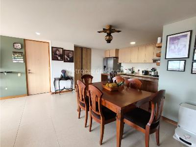 Apartamento de 3 alcobas en venta en Loma El Escobero, Envigado, 114 m² · foto 11 de 20