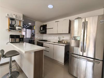 Apartamento de 3 alcobas en venta en Aves Maria, Sabaneta, 107 m² · foto 8 de 20