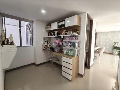 Apartamento de 3 alcobas en venta en Aves Maria, Sabaneta, 107 m² · foto 14 de 20
