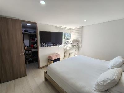 Apartamento de 3 alcobas en venta en Aves Maria, Sabaneta, 107 m² · foto 16 de 20