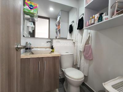 Apartamento de 3 alcobas en venta en Aves Maria, Sabaneta, 107 m² · foto 17 de 20
