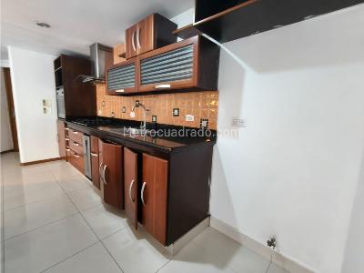 Apartamento de 2 alcobas en venta en Las Lomitas, Sabaneta, 125 m² · foto 6 de 20