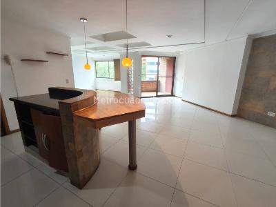 Apartamento de 2 alcobas en venta en Las Lomitas, Sabaneta, 125 m² · foto 7 de 20