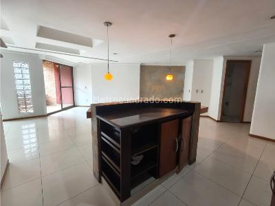 Apartamento de 2 alcobas en venta en Las Lomitas, Sabaneta, 125 m² · foto 8 de 20