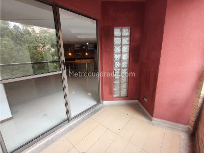 Apartamento de 2 alcobas en venta en Las Lomitas, Sabaneta, 125 m² · foto 10 de 20
