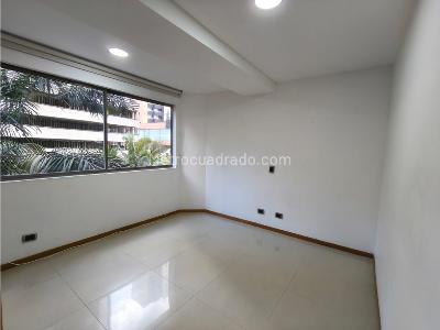Apartamento de 3 alcobas en venta en Las Lomitas, Sabaneta, 111 m² · foto 12 de 20