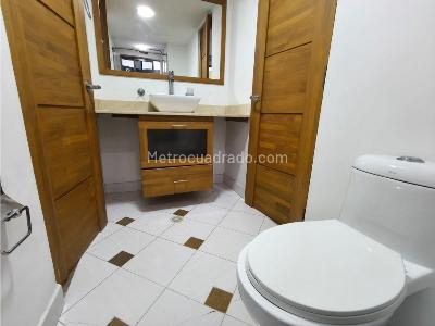 Apartamento de 3 alcobas en venta en Las Lomitas, Sabaneta, 111 m² · foto 15 de 20