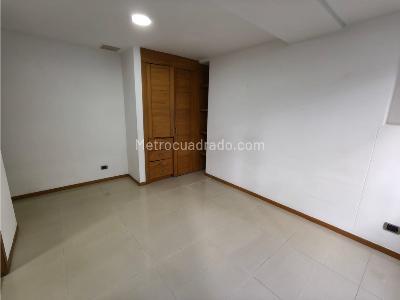 Apartamento de 3 alcobas en venta en Las Lomitas, Sabaneta, 111 m² · foto 17 de 20