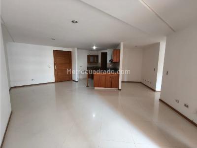 Apartamento de 3 alcobas en venta en Las Lomitas, Sabaneta, 98 m² · foto 9 de 20