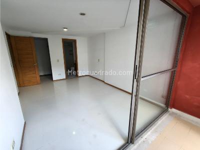 Apartamento de 3 alcobas en venta en Las Lomitas, Sabaneta, 98 m² · foto 18 de 20