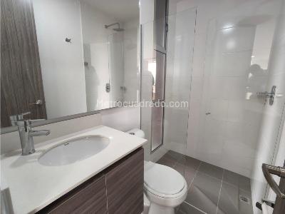 Apartamento de 3 alcobas en venta en Asdesilla, Sabaneta, 76 m² · foto 14 de 20