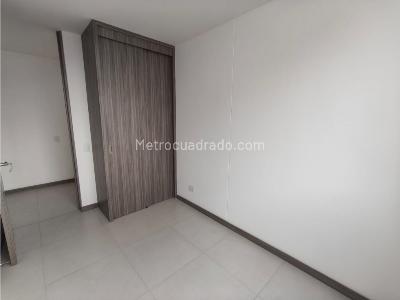 Apartamento de 3 alcobas en venta en Asdesilla, Sabaneta, 76 m² · foto 16 de 20