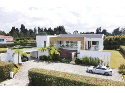 Casa de 5 alcobas en venta en Llanogrande, Rionegro, 560 m² · foto 10 de 20