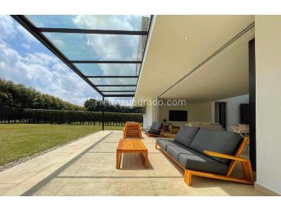 Casa de 5 alcobas en venta en Llanogrande, Rionegro, 560 m² · foto 15 de 20