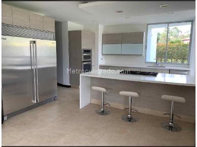 Casa de 5 alcobas en venta en Llanogrande, Rionegro, 560 m² · foto 4 de 20