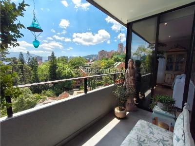 Apartamento de 3 alcobas en venta en El Tesoro, Medellín, 240 m² · foto 6 de 20