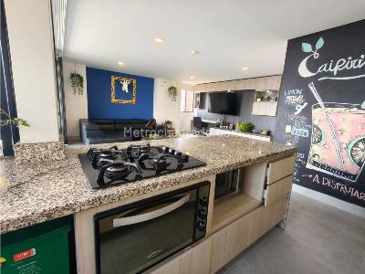 Apartamento en venta en Loma Del Esmeraldal, Envigado · foto 10 de 20
