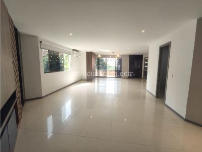 Apartamento de 3 alcobas en venta en Aves Maria, Sabaneta, 235 m² · foto 2 de 20