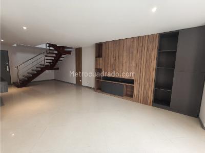 Apartamento de 3 alcobas en venta en Aves Maria, Sabaneta, 235 m² · foto 4 de 20