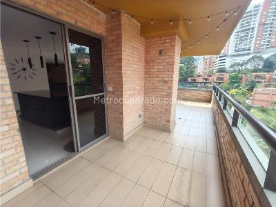 Apartamento de 3 alcobas en venta en Aves Maria, Sabaneta, 235 m² · foto 9 de 20