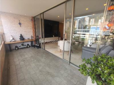 Apartamento de 3 alcobas en venta en El Tesoro, Medellín, 165 m² · foto 2 de 20