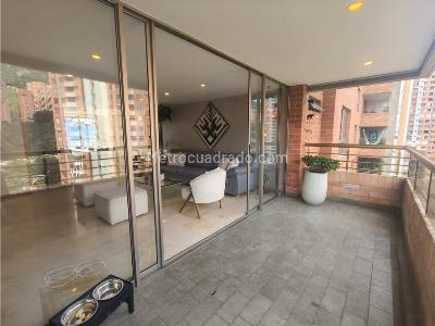 Apartamento de 3 alcobas en venta en El Tesoro, Medellín, 165 m² · foto 4 de 20