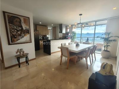 Apartamento de 3 alcobas en venta en El Tesoro, Medellín, 165 m² · foto 9 de 20