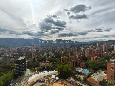 Apartamento de 3 alcobas en venta en El Tesoro, Medellín, 165 m² · foto 12 de 20