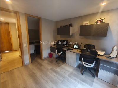 Apartamento de 3 alcobas en venta en El Tesoro, Medellín, 165 m² · foto 20 de 20