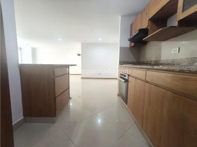 Apartamento de 2 alcobas en venta en Las Lomitas, Sabaneta, 85 m² · foto 7 de 19