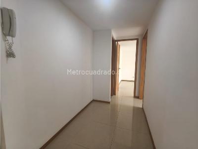 Apartamento de 2 alcobas en venta en Las Lomitas, Sabaneta, 85 m² · foto 10 de 19