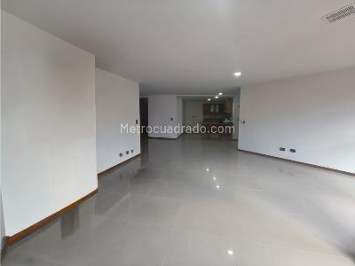 Apartamento de 3 alcobas en venta en Aves Maria, Sabaneta, 127 m² · foto 4 de 20