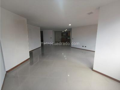 Apartamento de 3 alcobas en venta en Aves Maria, Sabaneta, 127 m² · foto 5 de 20