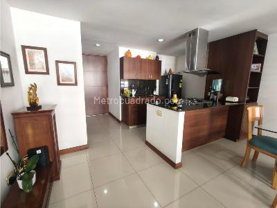 Apartamento en venta en Loma Del Indio, Medellín · foto 7 de 20