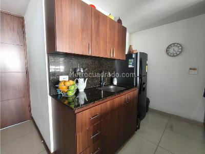 Apartamento en venta en Loma Del Indio, Medellín · foto 9 de 20