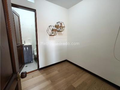 Casa de 3 alcobas en venta en Los Balsos, Medellín, 217 m² · foto 19 de 20