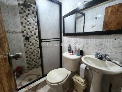 Casa de 5 alcobas en venta en Aranjuez, Medellín, 180 m² · foto 10 de 20