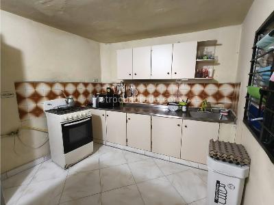 Casa de 5 alcobas en venta en Aranjuez, Medellín, 180 m² · foto 5 de 20