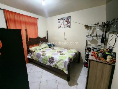 Casa de 5 alcobas en venta en Aranjuez, Medellín, 180 m² · foto 8 de 20